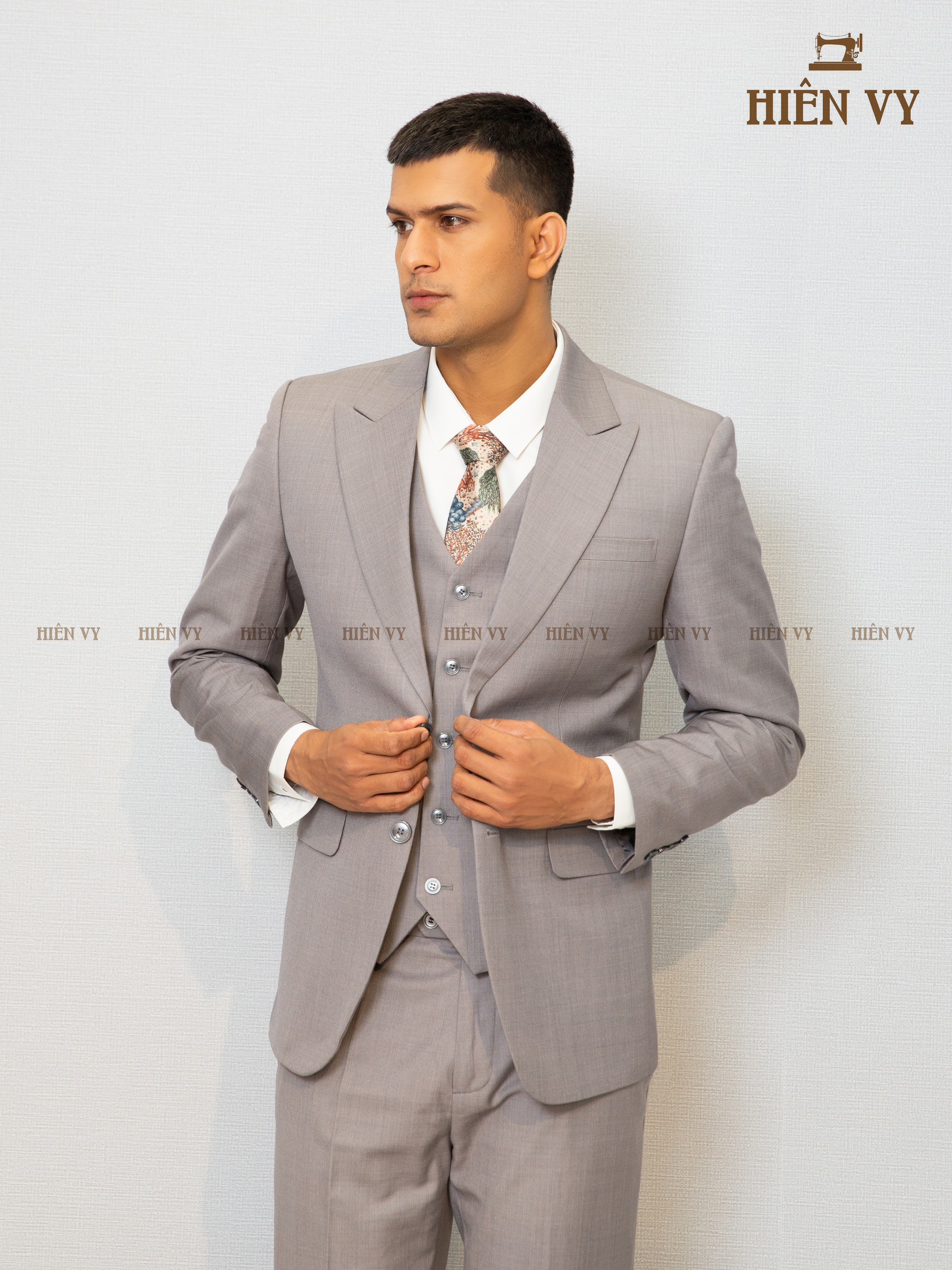 SUIT XÁM CARO LUXURY - Suit and vest NEK