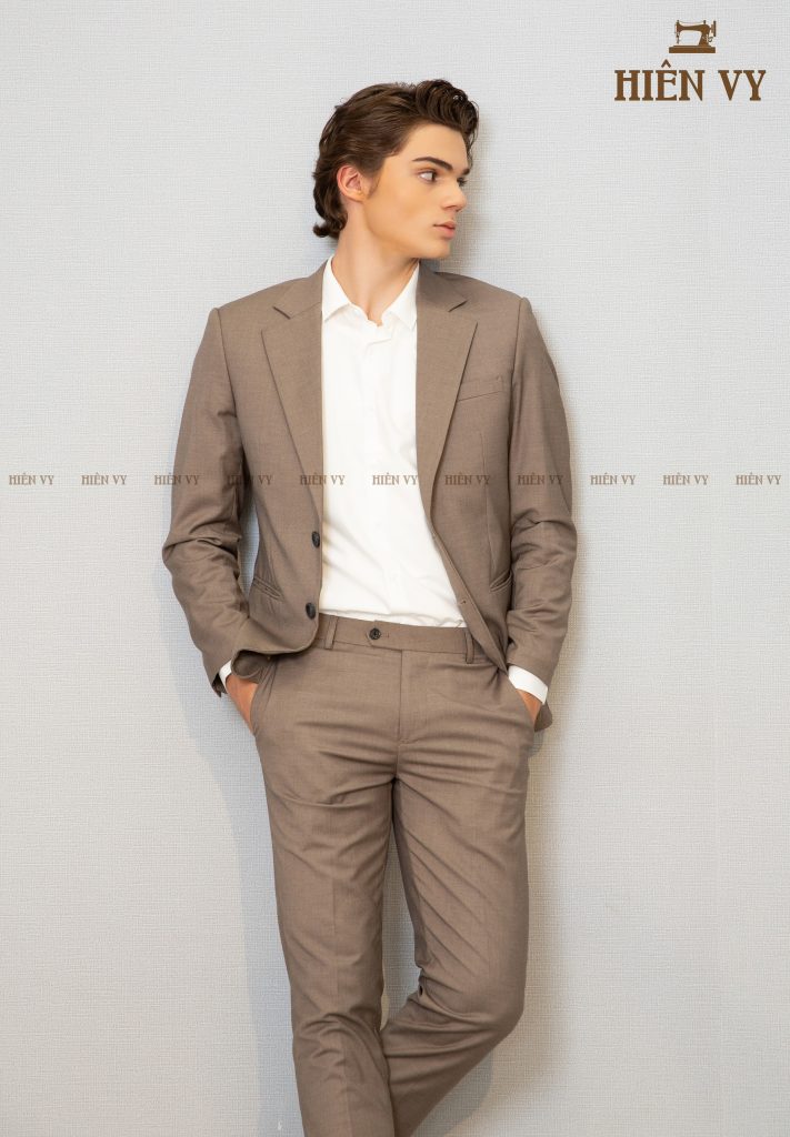 Vest Công Sở: Tính Hiệu Năng Và Sự Linh Hoạt